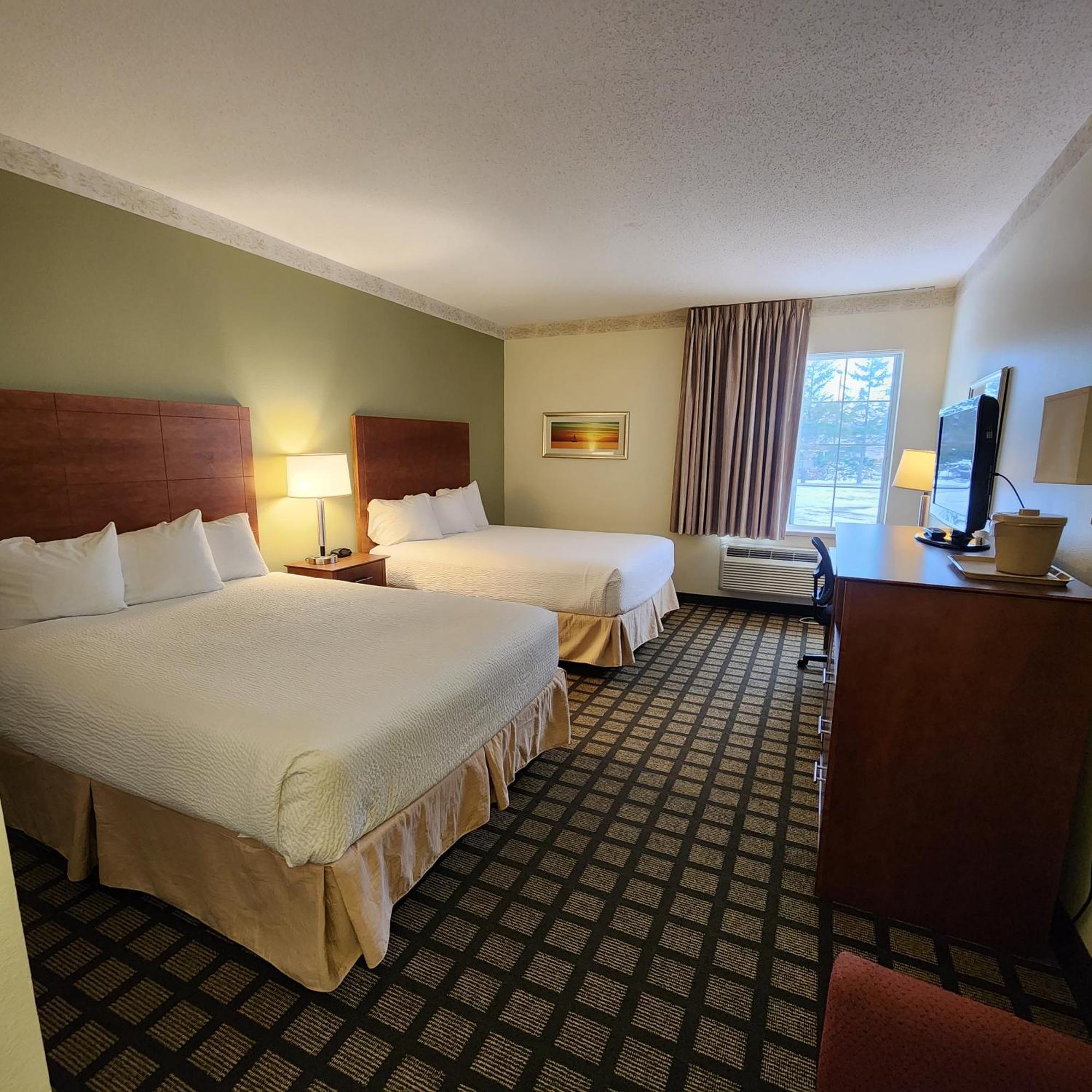 Baymont By Wyndham Mackinaw City Ngoại thất bức ảnh